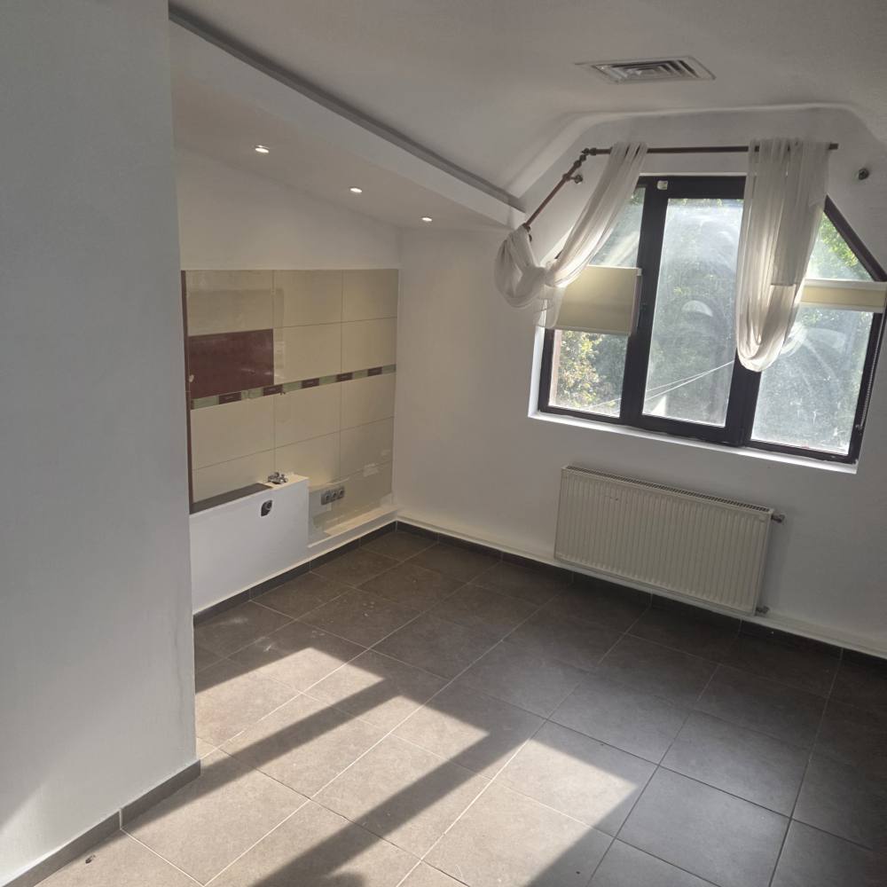 Birou, Cabinet, Salon